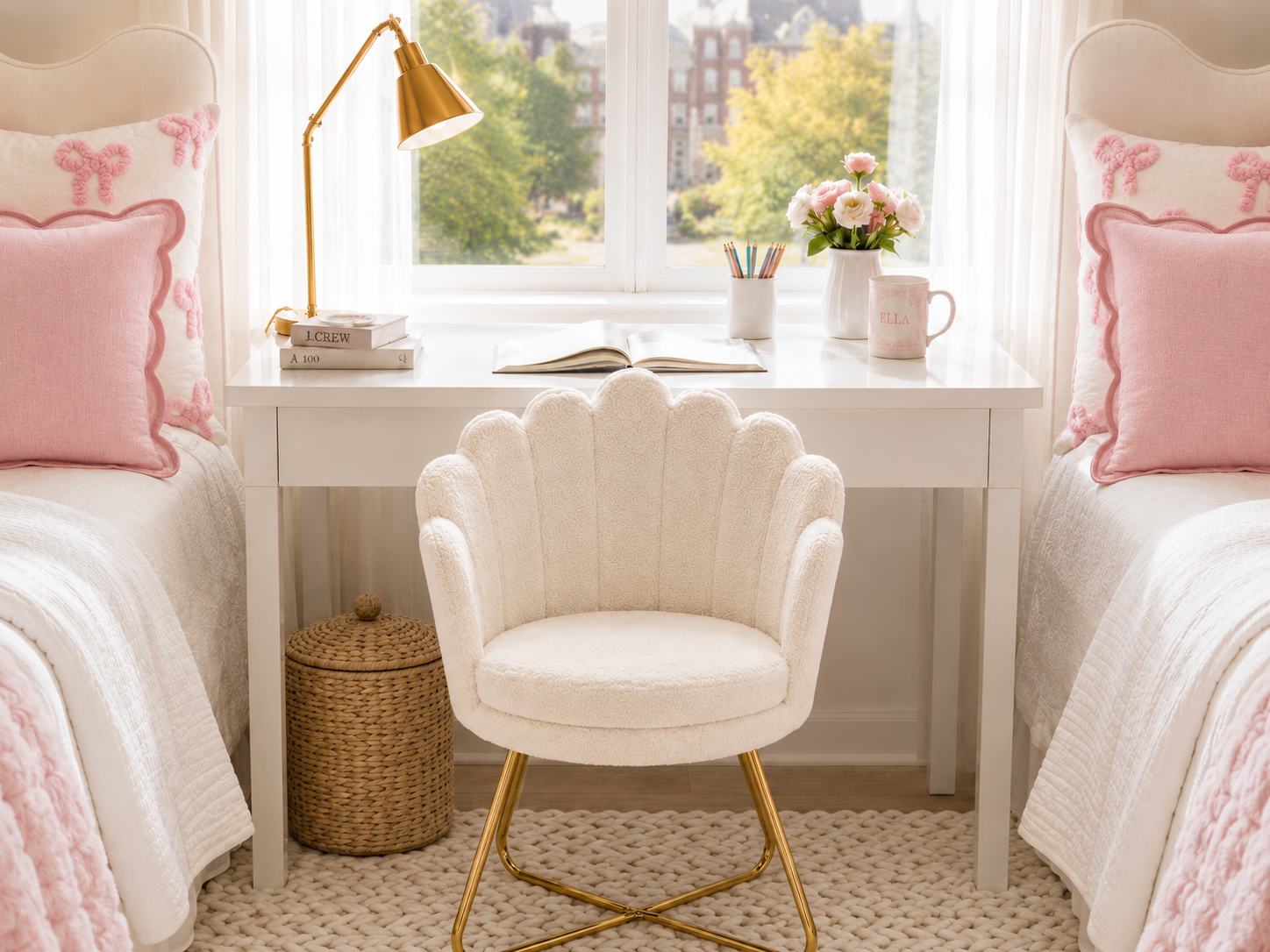 The Blush Bow detail 2